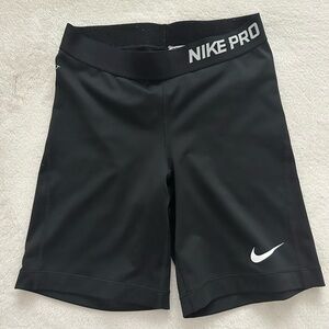 Nike Pro Biker Shorts 5”